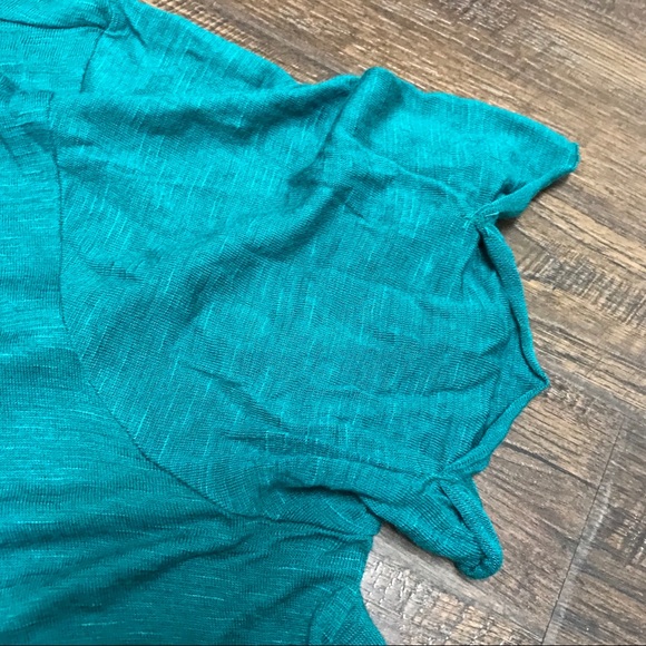 Love J Heathered Lace Up Neck Crop Top - Picture 6 of 6